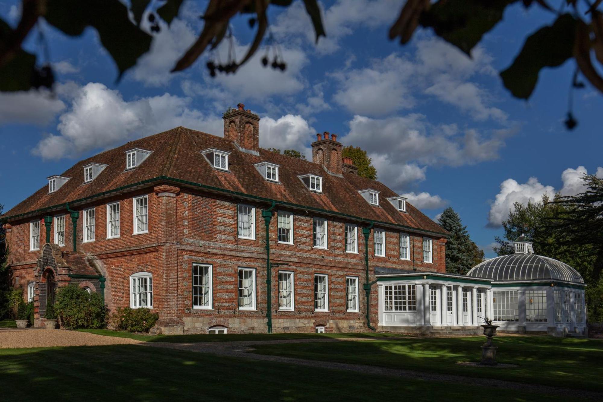 Norton Park Hotel, Spa & Manor House - Winchester ซัตตันสก็อตนีย์ ภายนอก รูปภาพ